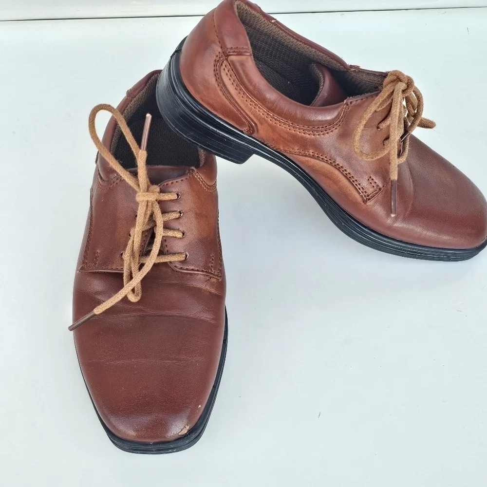 Stafford Boys Dane Jr Cognac brownish tan Dress Shoes size 12